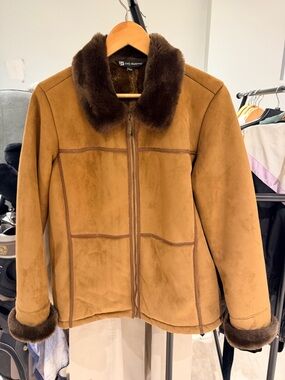 Cozy Tan Teddy Jacket with Faux-Fur Trim
